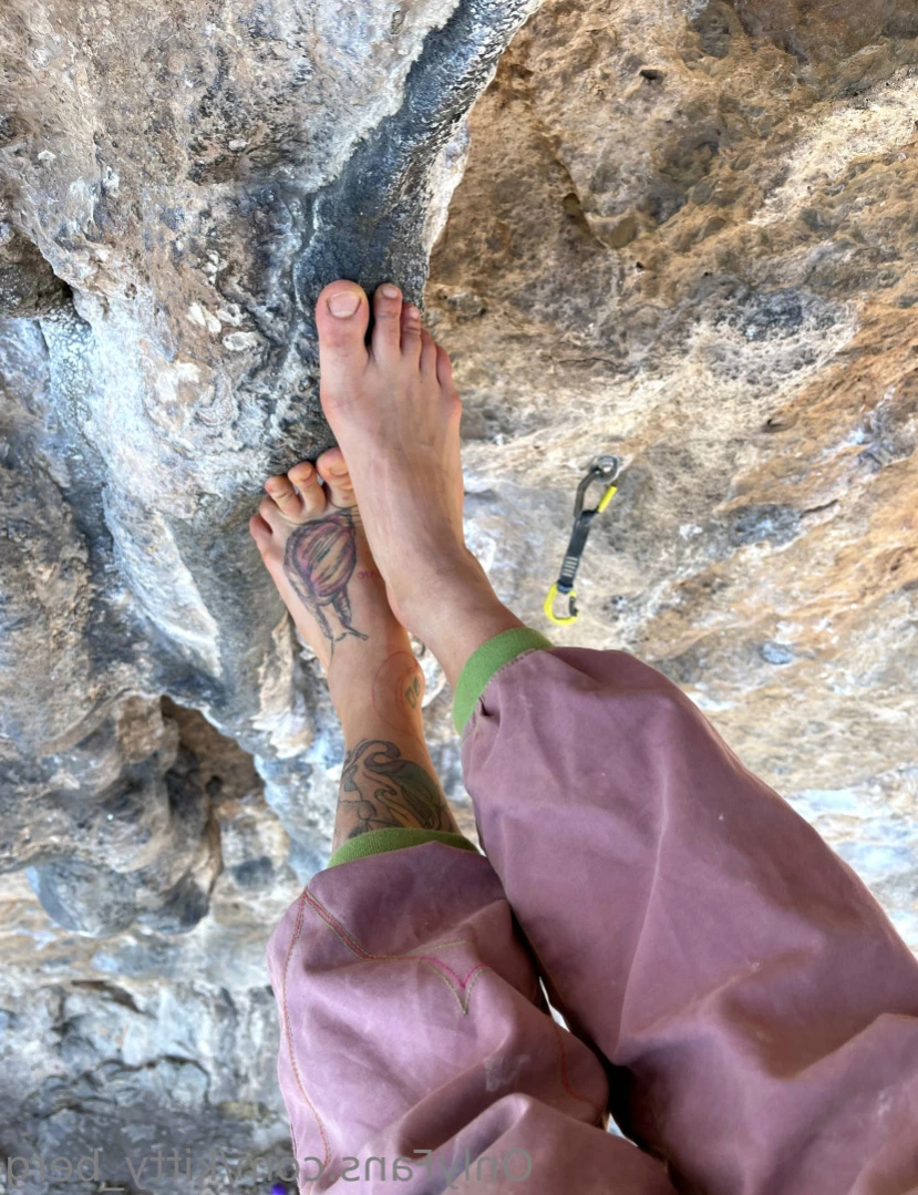 Kitty Berg 🏔1st nude climber [ kitty_berg ] Onlyfans leaked photo 14275879 on Hotleaks.tv
