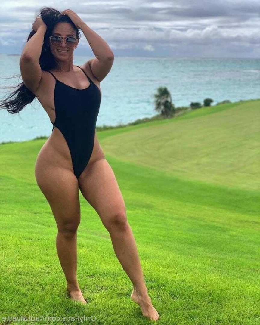 Laura Ivette VIP [ lauraivetteg ] Onlyfans leaked photo 8416797 on Hotleaks.tv