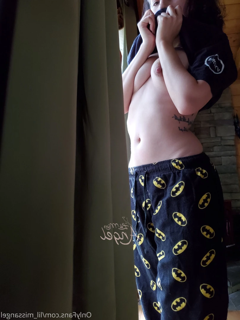 🍑 Cutie With A Booty™ 🍑 [ lil_missangel ] Onlyfans leaked photo 8354871 on Hotleaks.tv