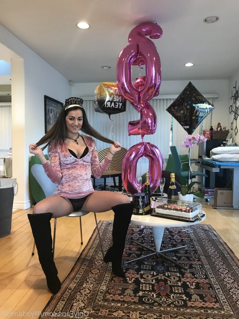 Lily Adams [ lilyadamsxo ] Onlyfans leaked photo 11582505 on Hotleaks.tv