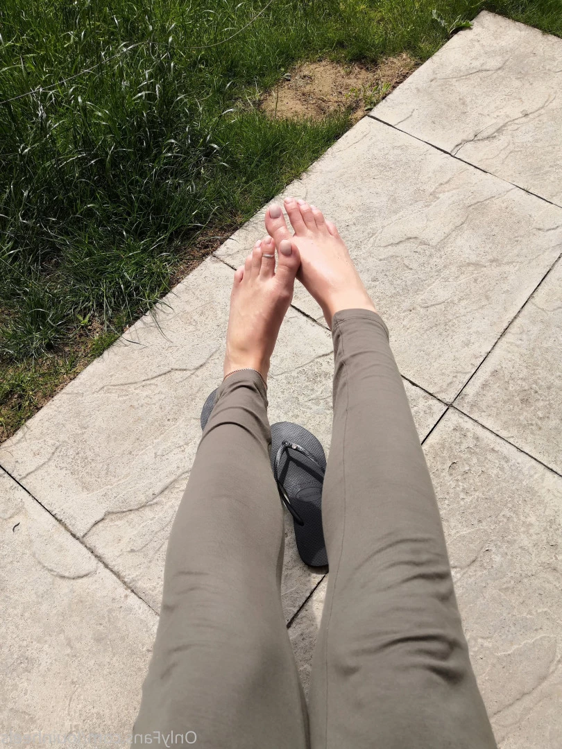 Lou In Heels [ louinheels ] Onlyfans leaked photo 10143979 on Hotleaks.tv