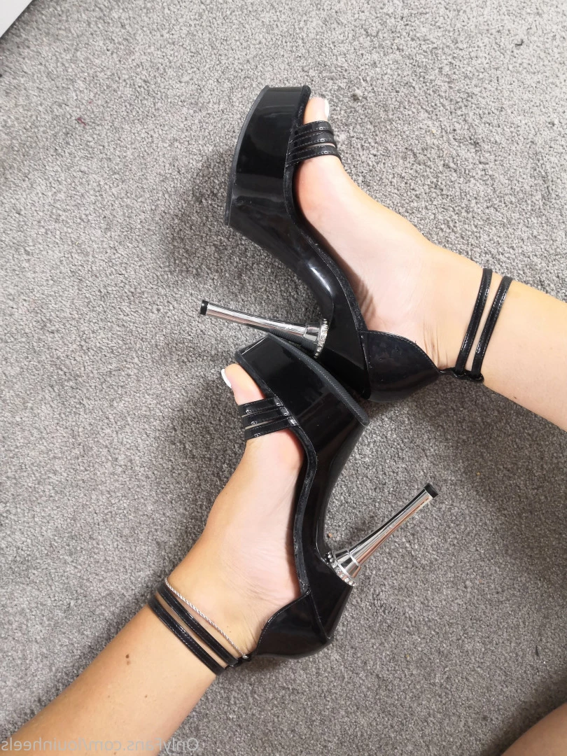 Lou In Heels [ louinheels ] Onlyfans leaked photo 10173481 on Hotleaks.tv