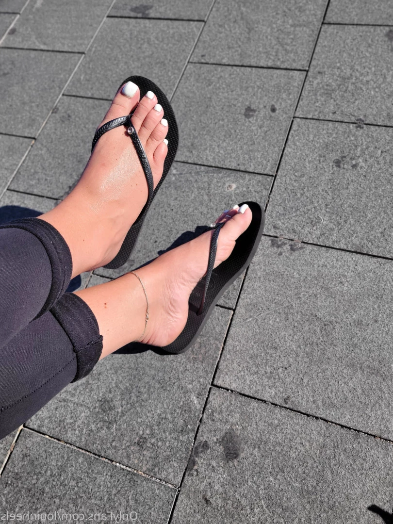 Lou In Heels [ louinheels ] Onlyfans leaked photo 10186937 on Hotleaks.tv