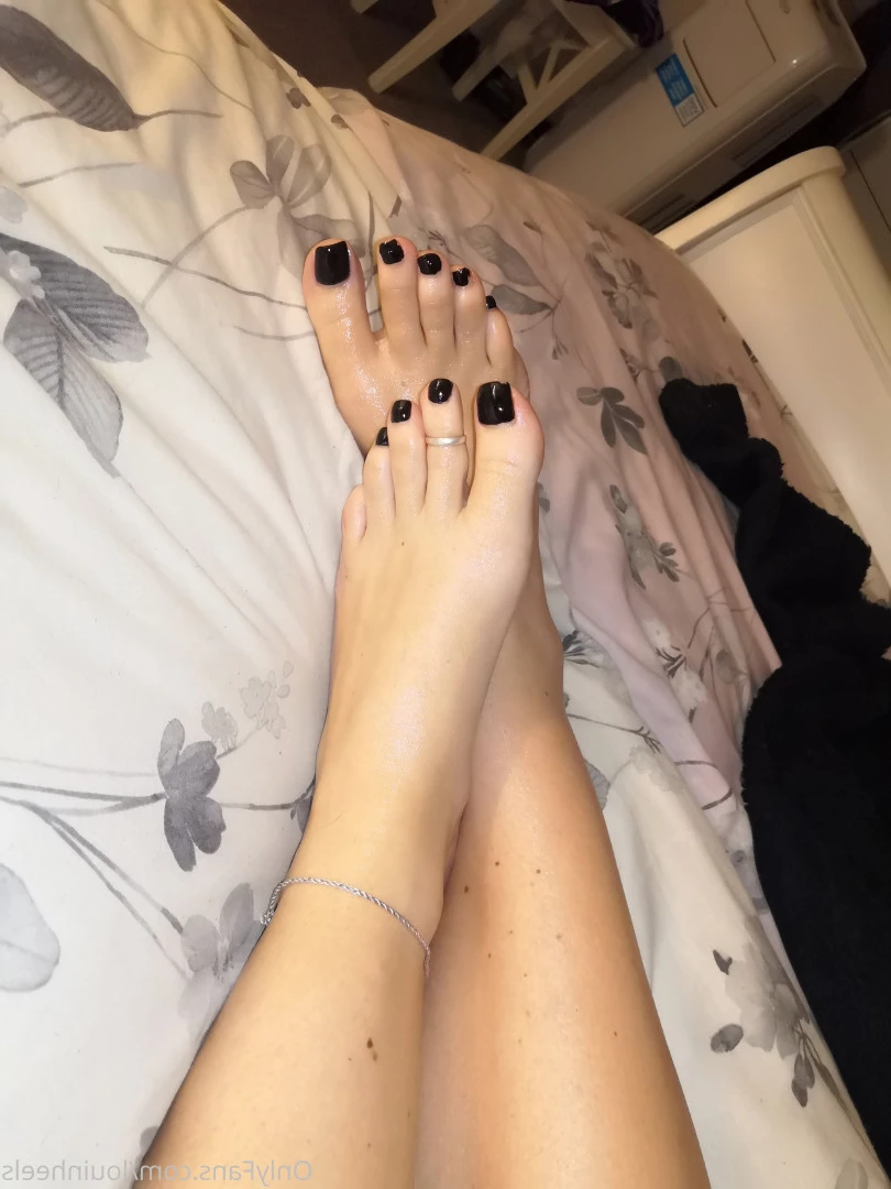 Lou In Heels [ louinheels ] Onlyfans leaked photo 10188008 on Hotleaks.tv