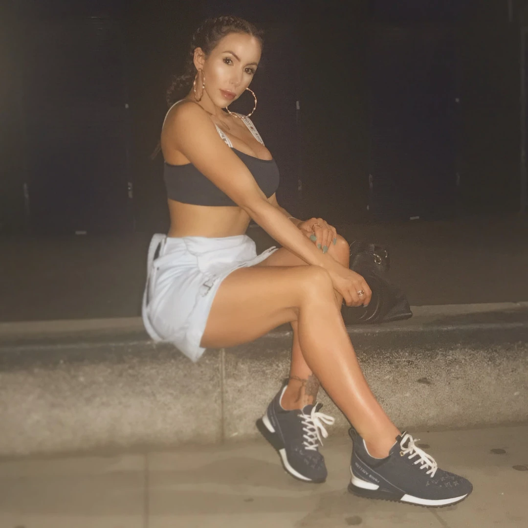 ♔ LadyNina ♔ [ love_lady_nina ] Onlyfans leaked photo 8553688 on Hotleaks.tv