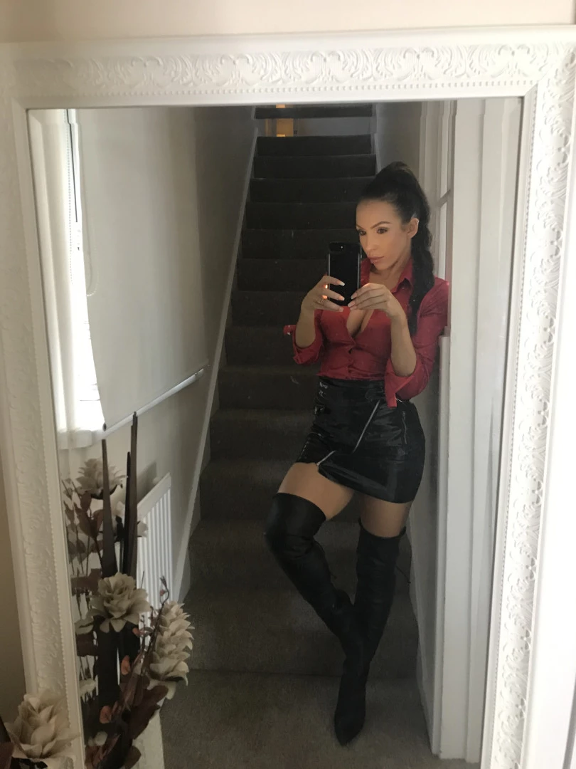 ♔ LadyNina ♔ [ love_lady_nina ] Onlyfans leaked photo 8562338 on Hotleaks.tv