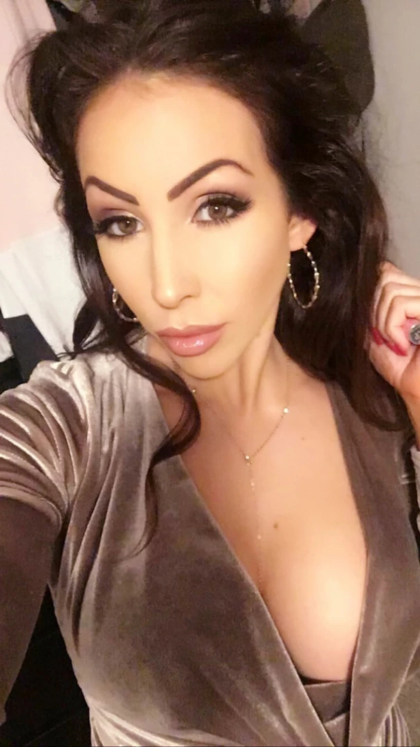 ♔ LadyNina ♔ [ love_lady_nina ] Onlyfans leaked photo 8581405 on Hotleaks.tv