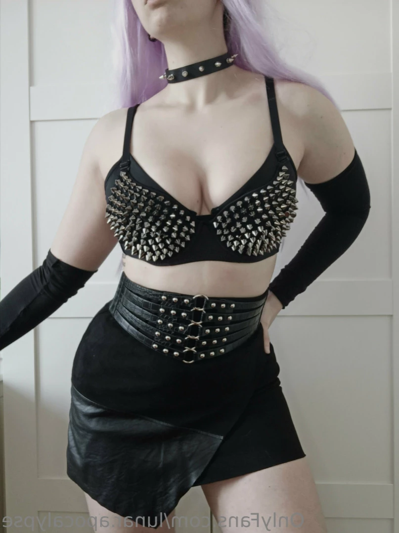 𝐋𝐮𝐧𝐚𝐫 𝐀𝐩𝐨𝐜𝐚𝐥𝐲𝐩𝐬𝐞 [ lunar.apocalypse ] Onlyfans leaked photo 14588579 on Hotleaks.tv