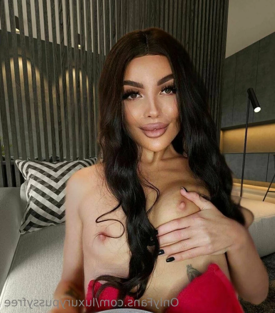 LUXURY PUSSY 🍓 [ luxurypussyfree ] Onlyfans leaked photo 8396589 on Hotleaks.tv