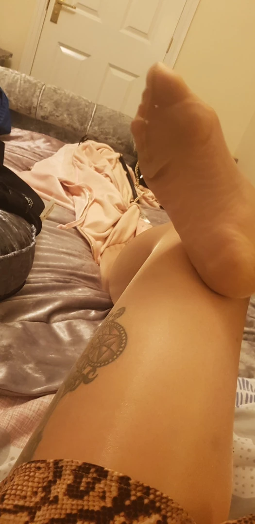 Miss Laura [ mistresslaura11 ] Onlyfans leaked photo 10000437 on Hotleaks.tv