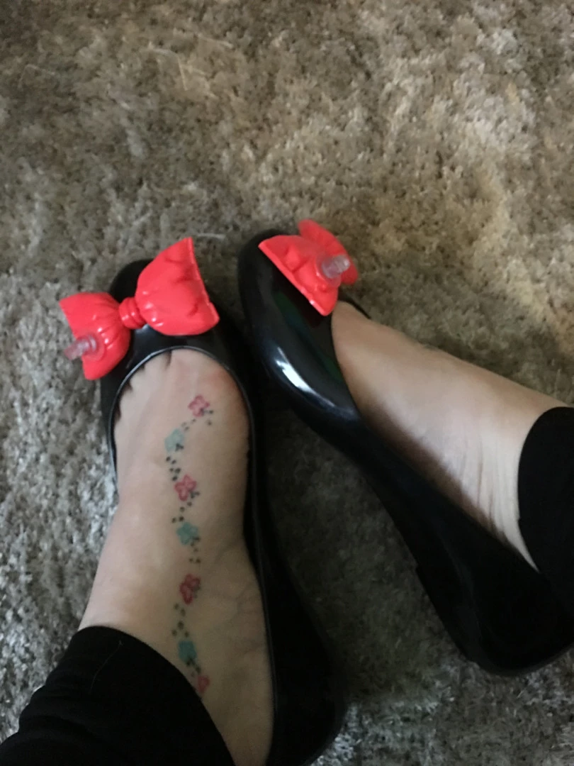 Miss Laura [ mistresslaura11 ] Onlyfans leaked photo 10021961 on Hotleaks.tv