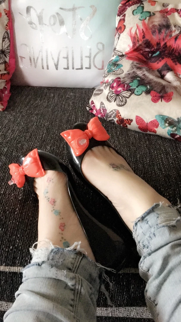 Miss Laura [ mistresslaura11 ] Onlyfans leaked photo 10022672 on Hotleaks.tv