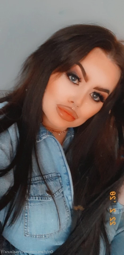 Miss Laura [ mistresslaura11 ] Onlyfans leaked photo 10028333 on Hotleaks.tv