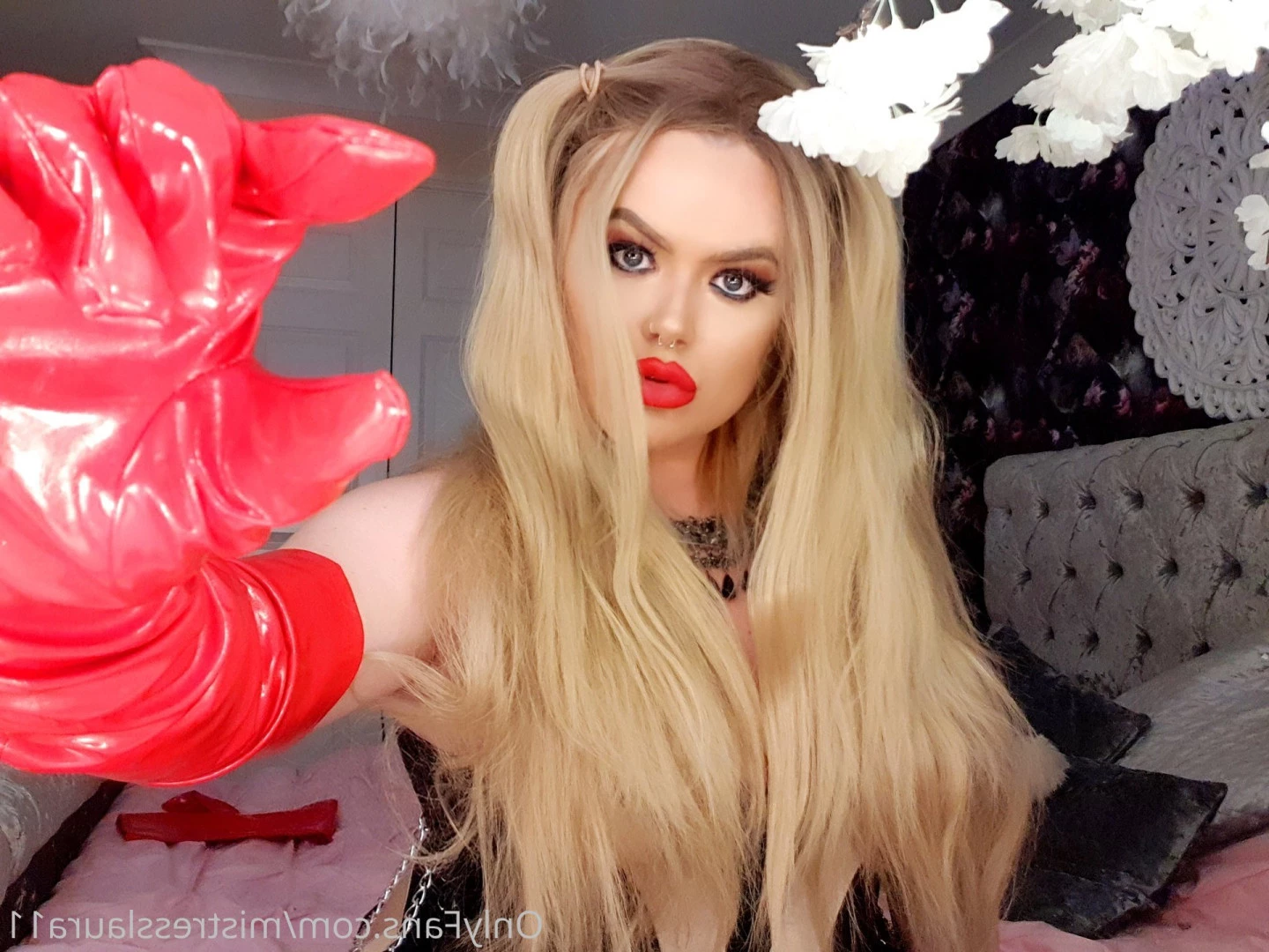 Miss Laura [ mistresslaura11 ] Onlyfans leaked photo 10031523 on Hotleaks.tv