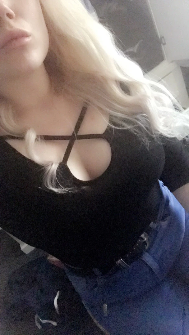 Miss Laura [ mistresslaura11 ] Onlyfans leaked photo 10034248 on Hotleaks.tv