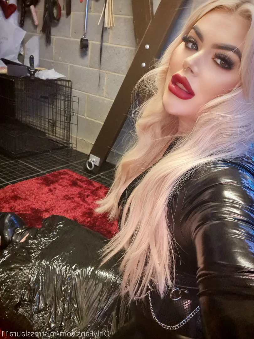 Miss Laura [ mistresslaura11 ] Onlyfans leaked photo 10035075 on Hotleaks.tv
