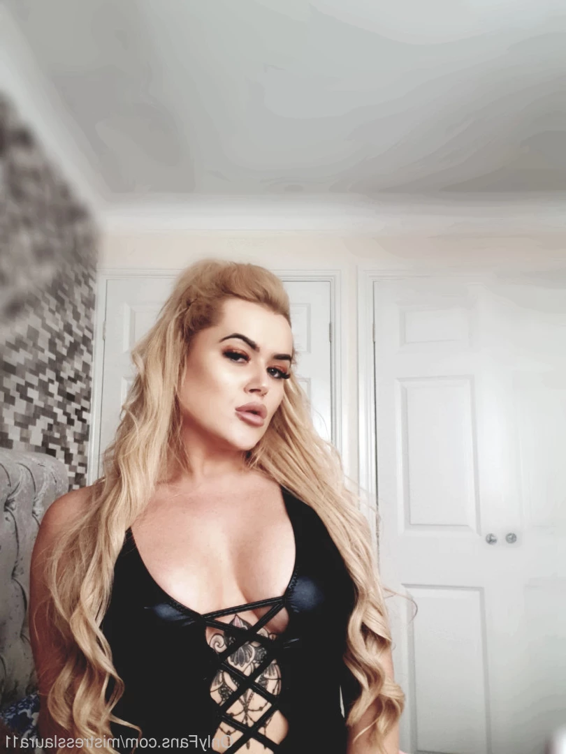 Miss Laura [ mistresslaura11 ] Onlyfans leaked photo 10057584 on Hotleaks.tv