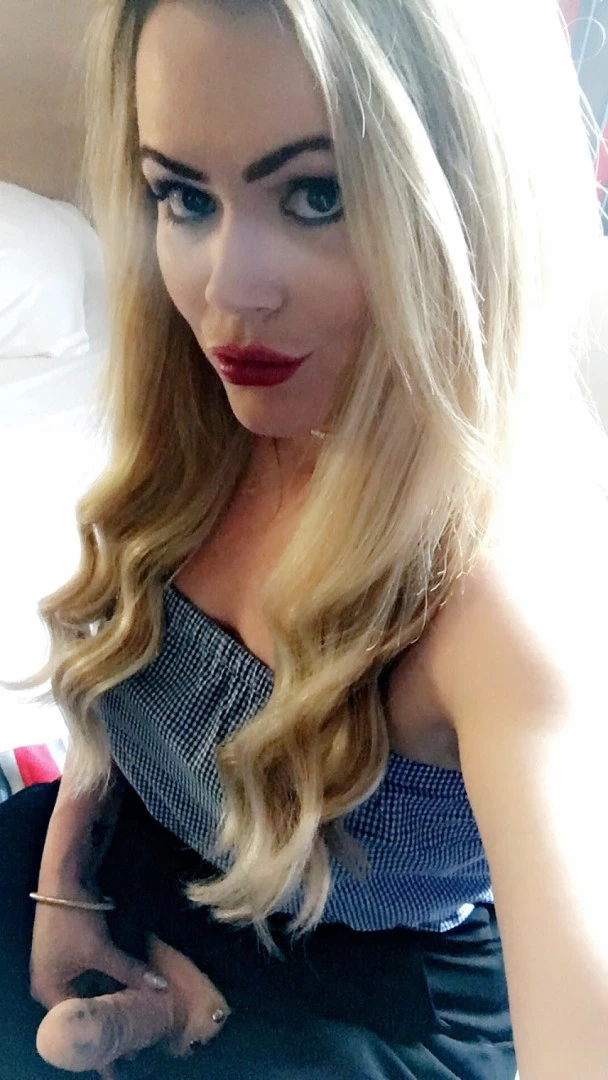 Miss Laura [ mistresslaura11 ] Onlyfans leaked photo 10058693 on Hotleaks.tv
