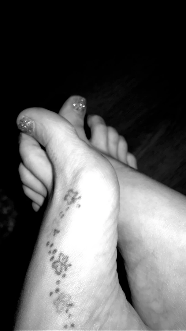 Miss Laura [ mistresslaura11 ] Onlyfans leaked photo 10059002 on Hotleaks.tv