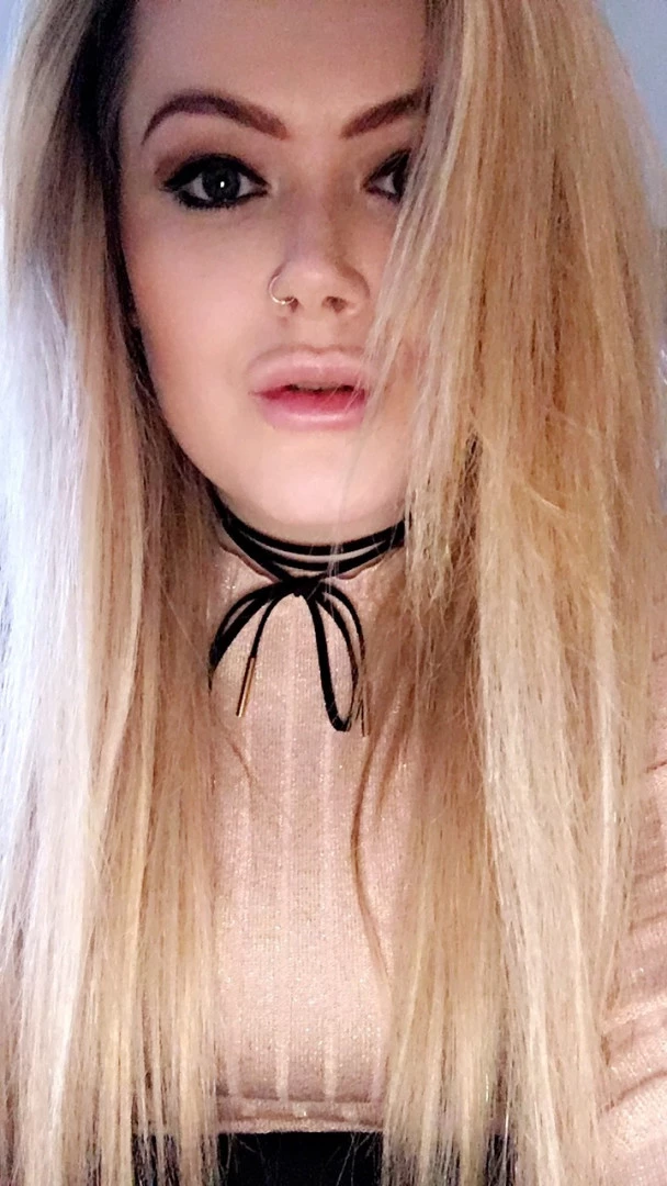 Miss Laura [ mistresslaura11 ] Onlyfans leaked photo 10119236 on Hotleaks.tv