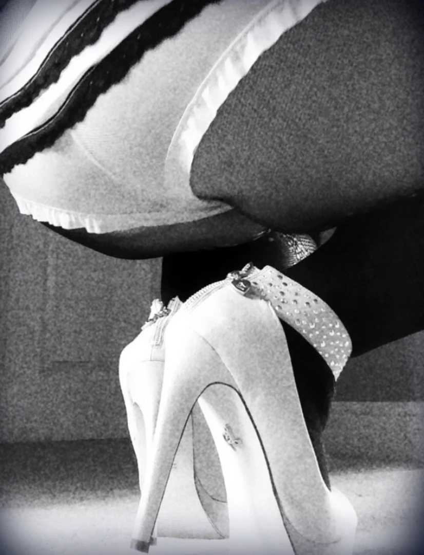 Miss Laura [ mistresslaura11 ] Onlyfans leaked photo 10121638 on Hotleaks.tv