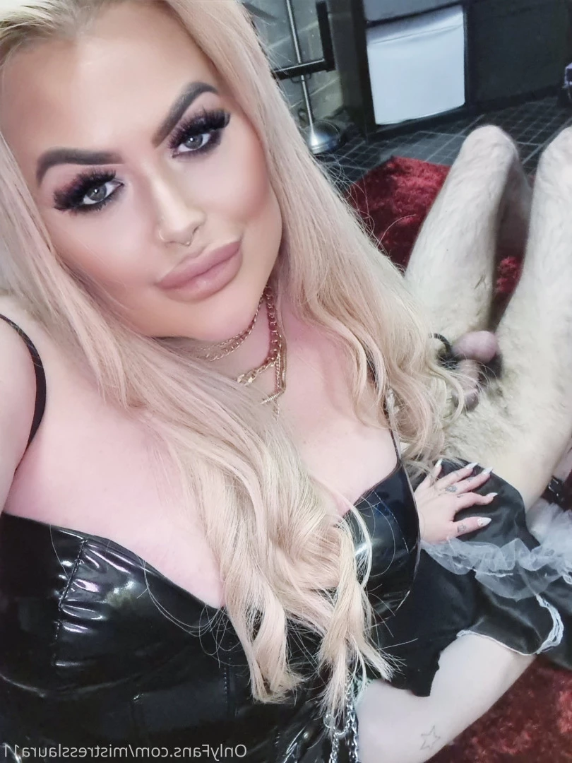 Miss Laura [ mistresslaura11 ] Onlyfans leaked photo 10122856 on Hotleaks.tv