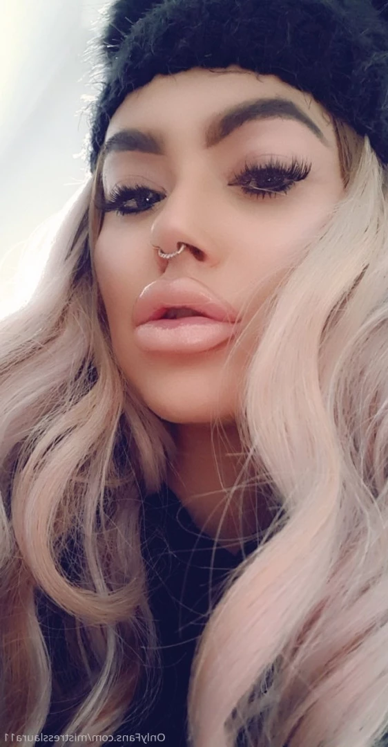 Miss Laura [ mistresslaura11 ] Onlyfans leaked photo 10122952 on Hotleaks.tv