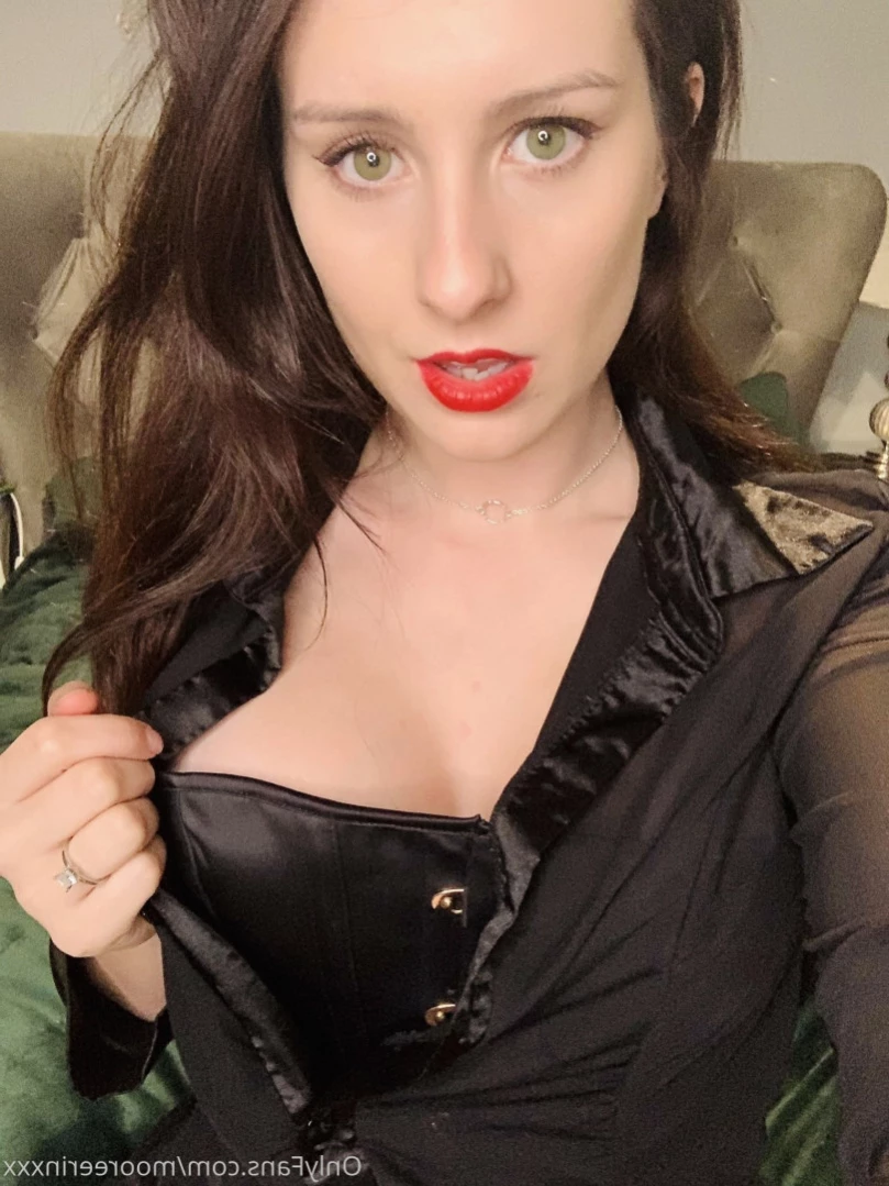 ErinMoore [ mooreerinxxx ] Onlyfans leaked photo 11797605 on Hotleaks.tv