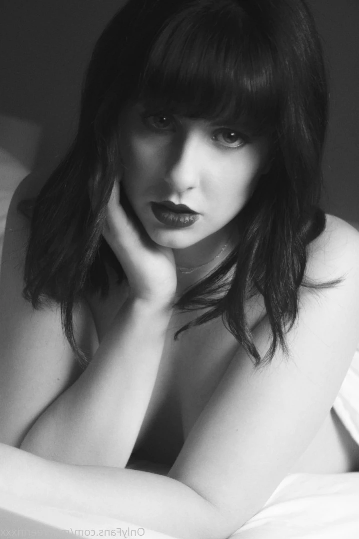 ErinMoore [ mooreerinxxx ] Onlyfans leaked photo 15153879 on Hotleaks.tv