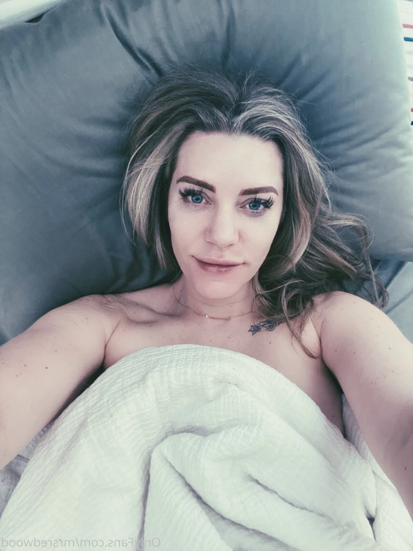 Mrs. Redwood [ mrsredwood ] Onlyfans leaked photo 8483373 on Hotleaks.tv