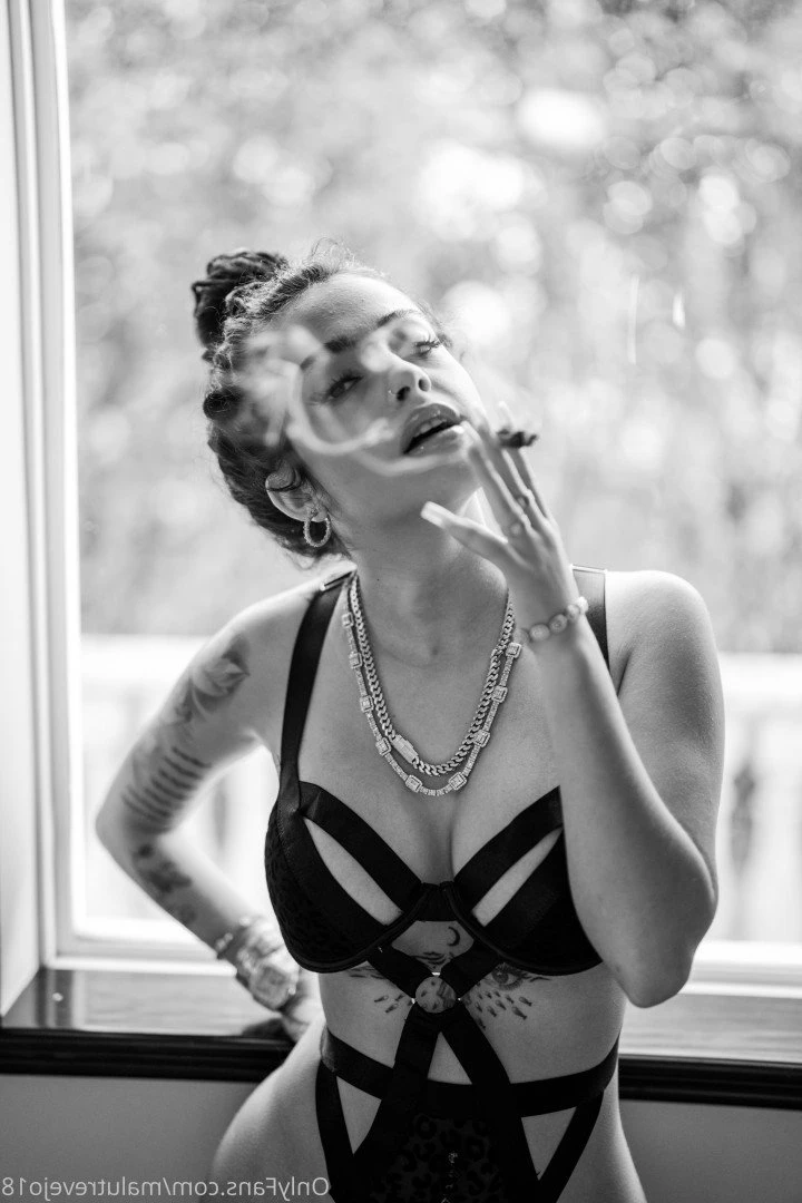 Malu Trevejo [ malutrevejo18 ] Onlyfans leaked photo 4242513 on Hotleaks.tv