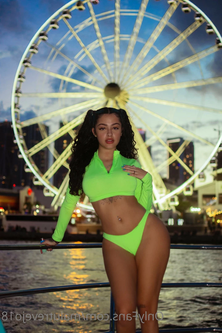 Malu Trevejo [ malutrevejo18 ] Onlyfans leaked photo 6759863 on Hotleaks.tv