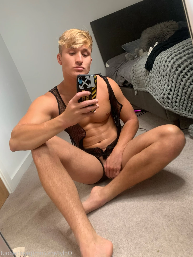 Oscar Jenson [ oscarjenson ] Onlyfans leaked photo 10159222 on Hotleaks.tv
