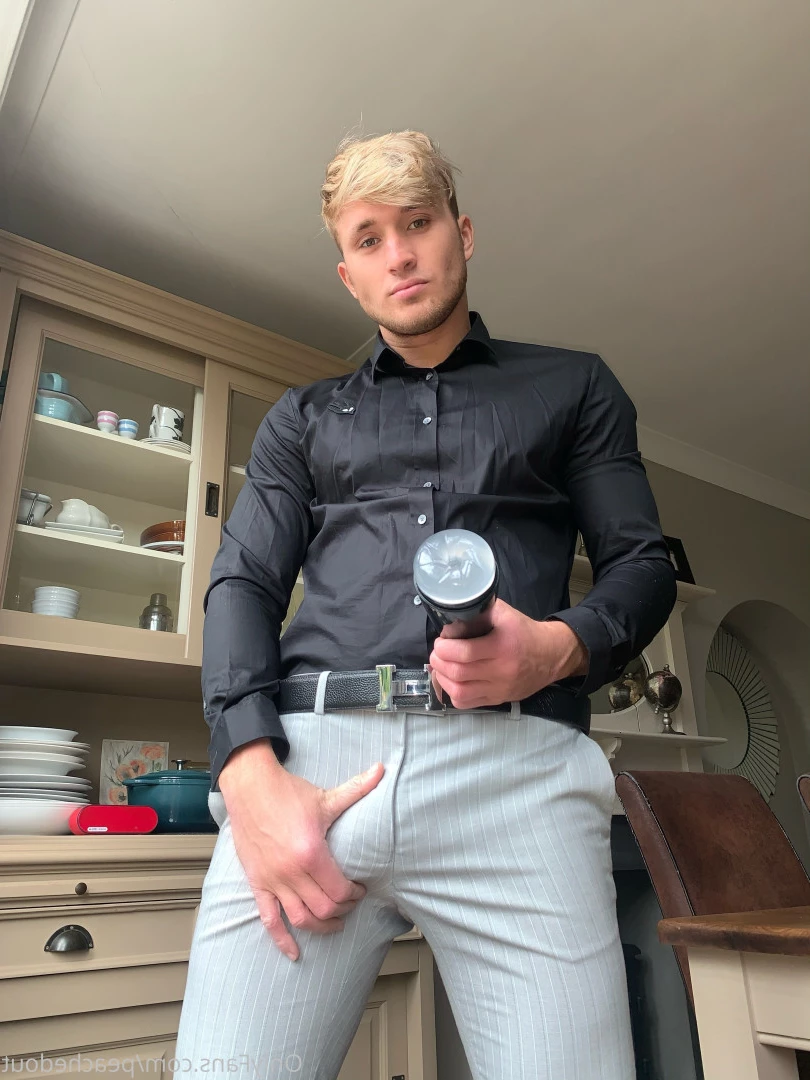 Oscar Jenson [ oscarjenson ] Onlyfans leaked photo 10163820 on Hotleaks.tv