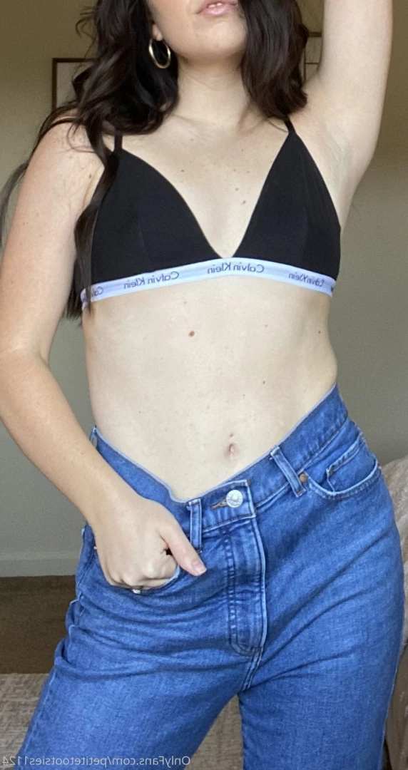 petitetootsies1124 Onlyfans leaked photo 8131053 on Hotleaks.tv