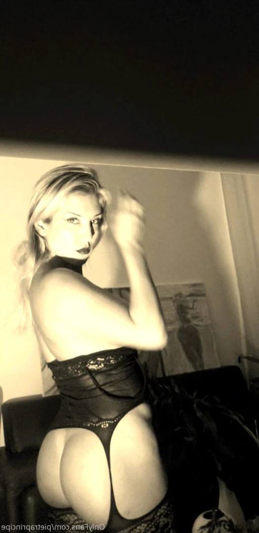 Pietra Príncipe [ pietraprincipe ] Onlyfans leaked photo 11865088 on Hotleaks.tv