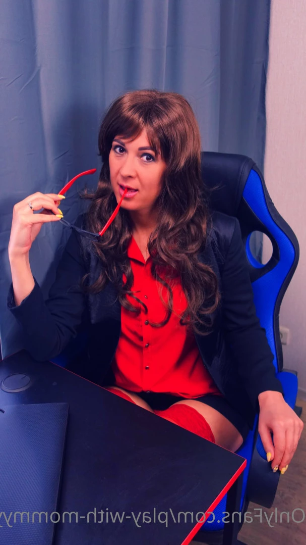 MOMMY S.T.A.R [ play-with-mommyy ] Onlyfans leaked photo 12433696 on Hotleaks.tv
