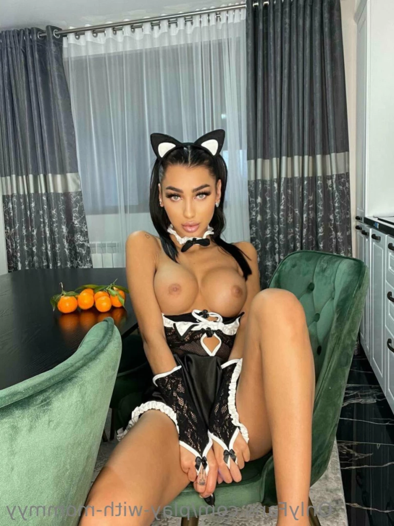 MOMMY S.T.A.R [ play-with-mommyy ] Onlyfans leaked photo 14084551 on Hotleaks.tv
