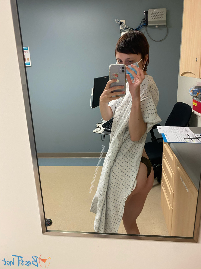 pouty❤️‍🩹♏️ [ poutyangel ] Onlyfans leaked photo 16980774 on Hotleaks.tv