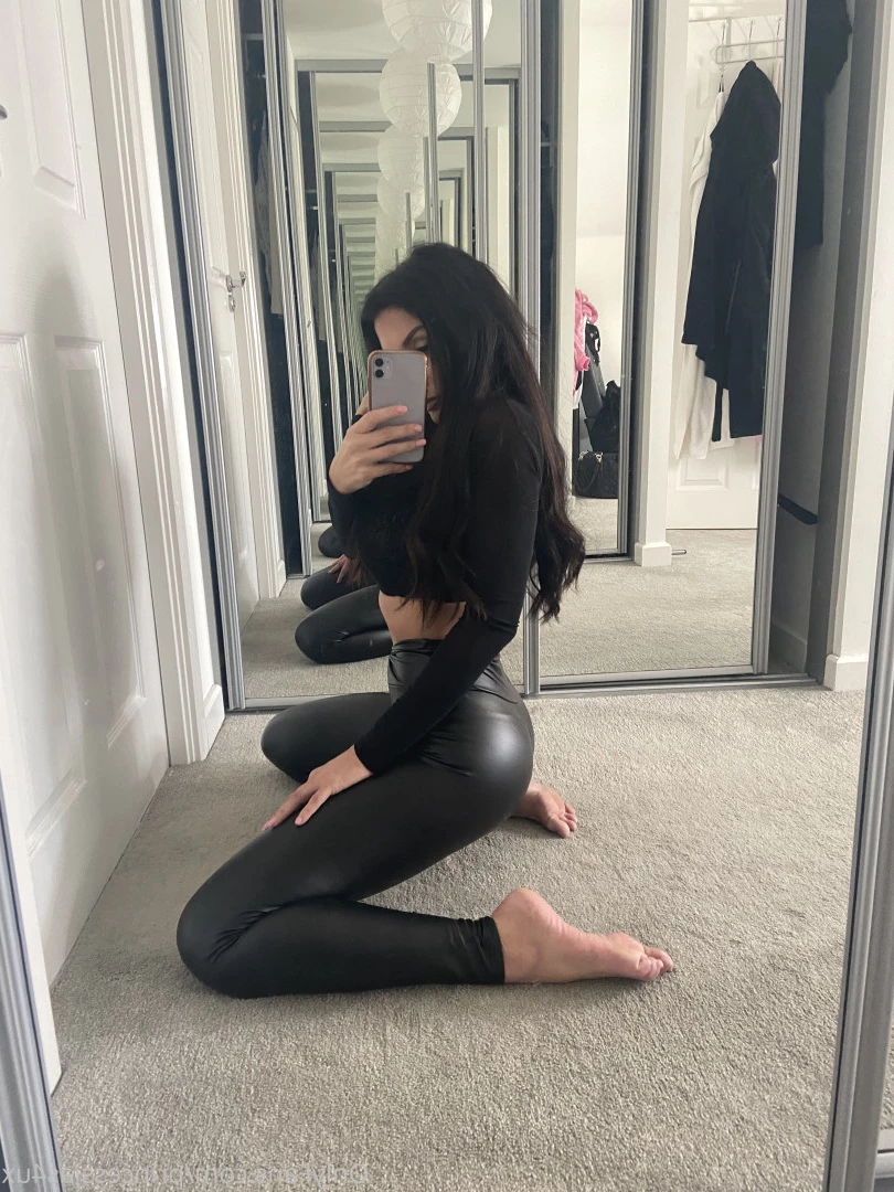 𝐂𝐨𝐜𝐤 𝐇𝐮𝐧𝐠𝐫𝐲 𝐏𝐨𝐬𝐡 𝐂𝐡𝐢𝐜𝐤 [ princessjas4ux ] Onlyfans leaked photo 10153424 on Hotleaks.tv