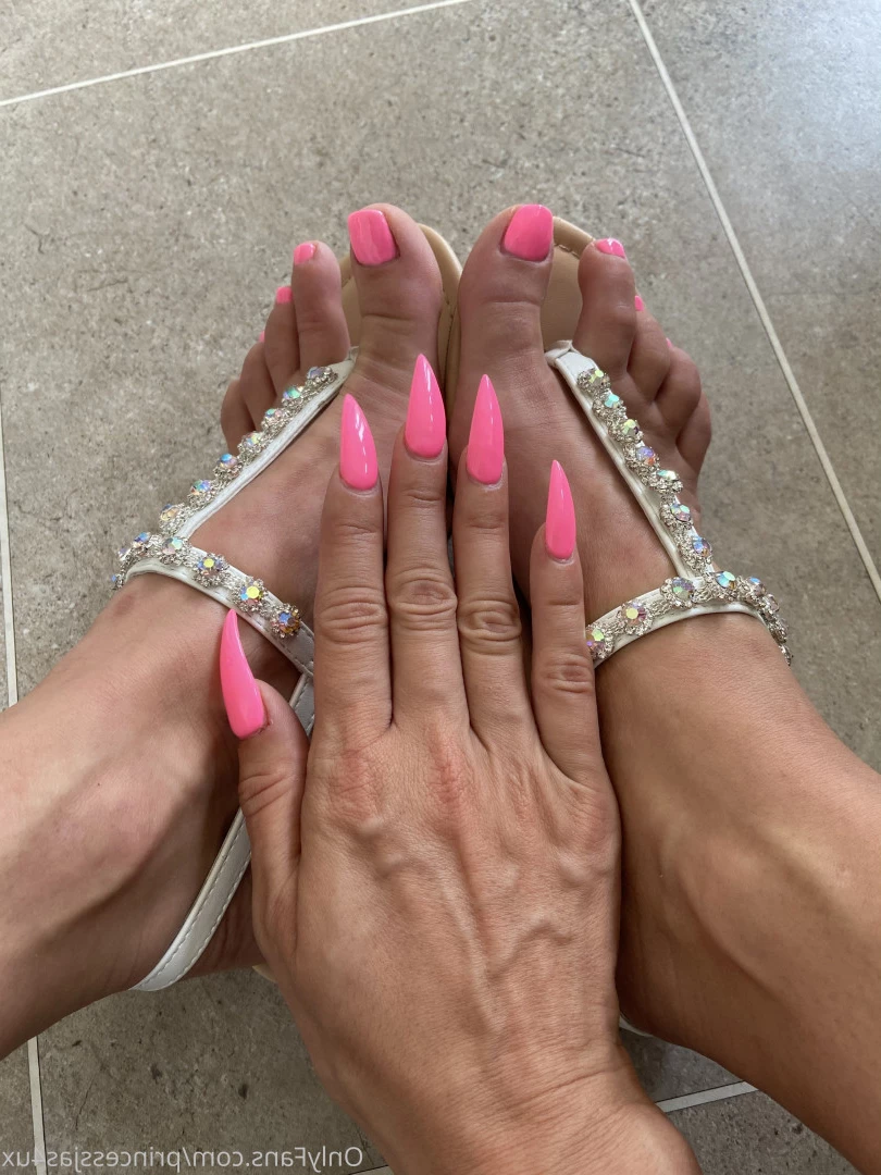 𝐂𝐨𝐜𝐤 𝐇𝐮𝐧𝐠𝐫𝐲 𝐏𝐨𝐬𝐡 𝐂𝐡𝐢𝐜𝐤 [ princessjas4ux ] Onlyfans leaked photo 10154864 on Hotleaks.tv