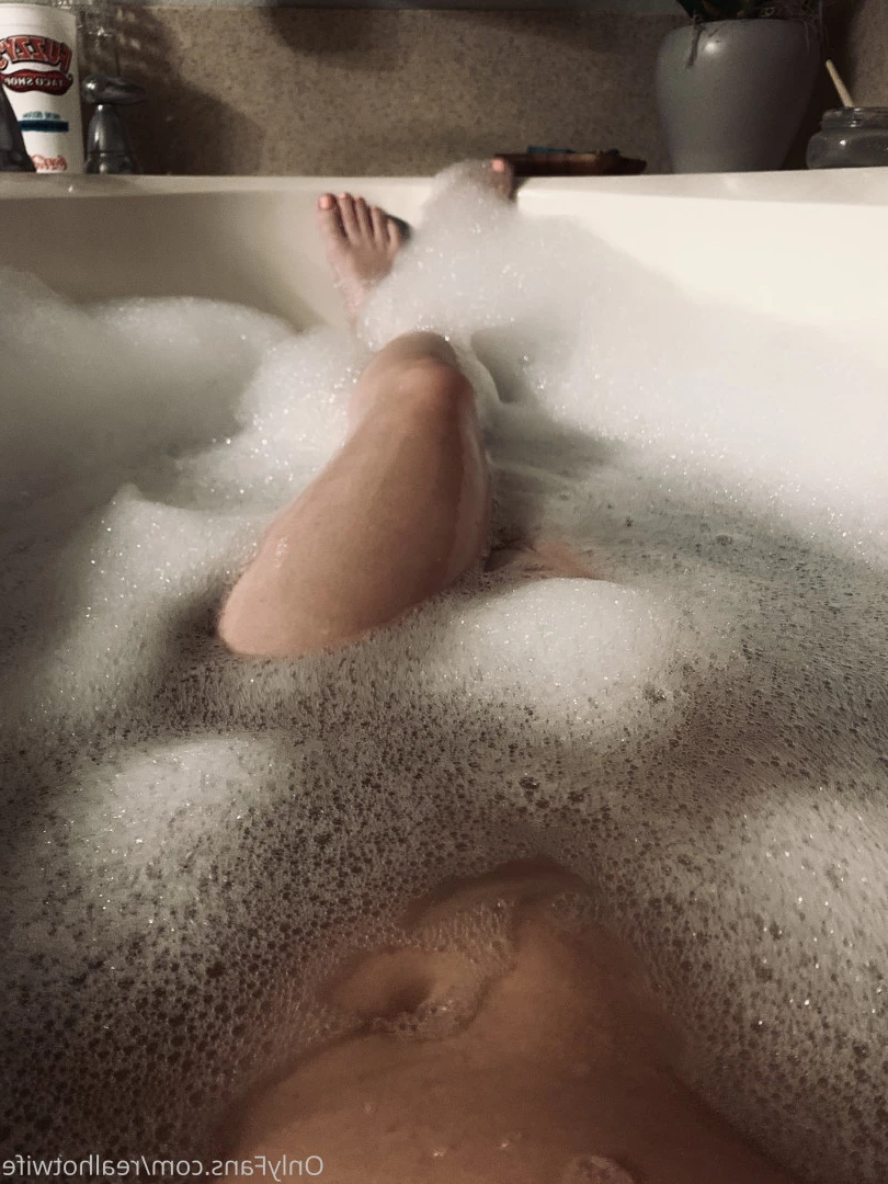 realhotwife Onlyfans leaked photo 10136753 on Hotleaks.tv
