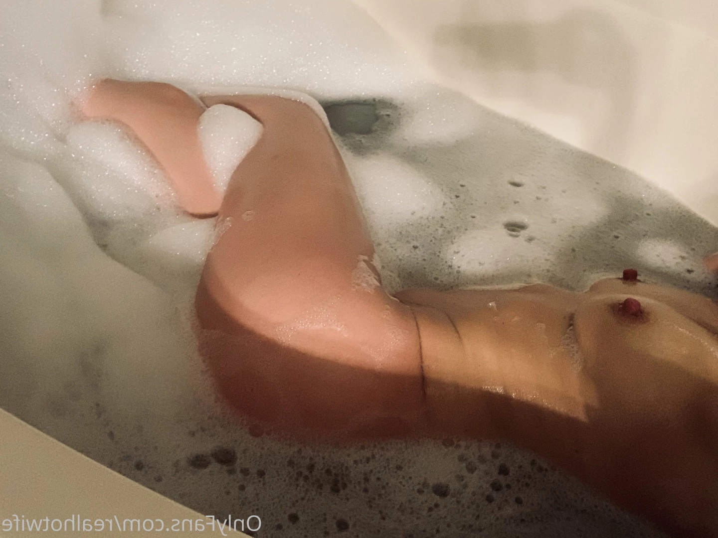 realhotwife Onlyfans leaked photo 10143815 on Hotleaks.tv