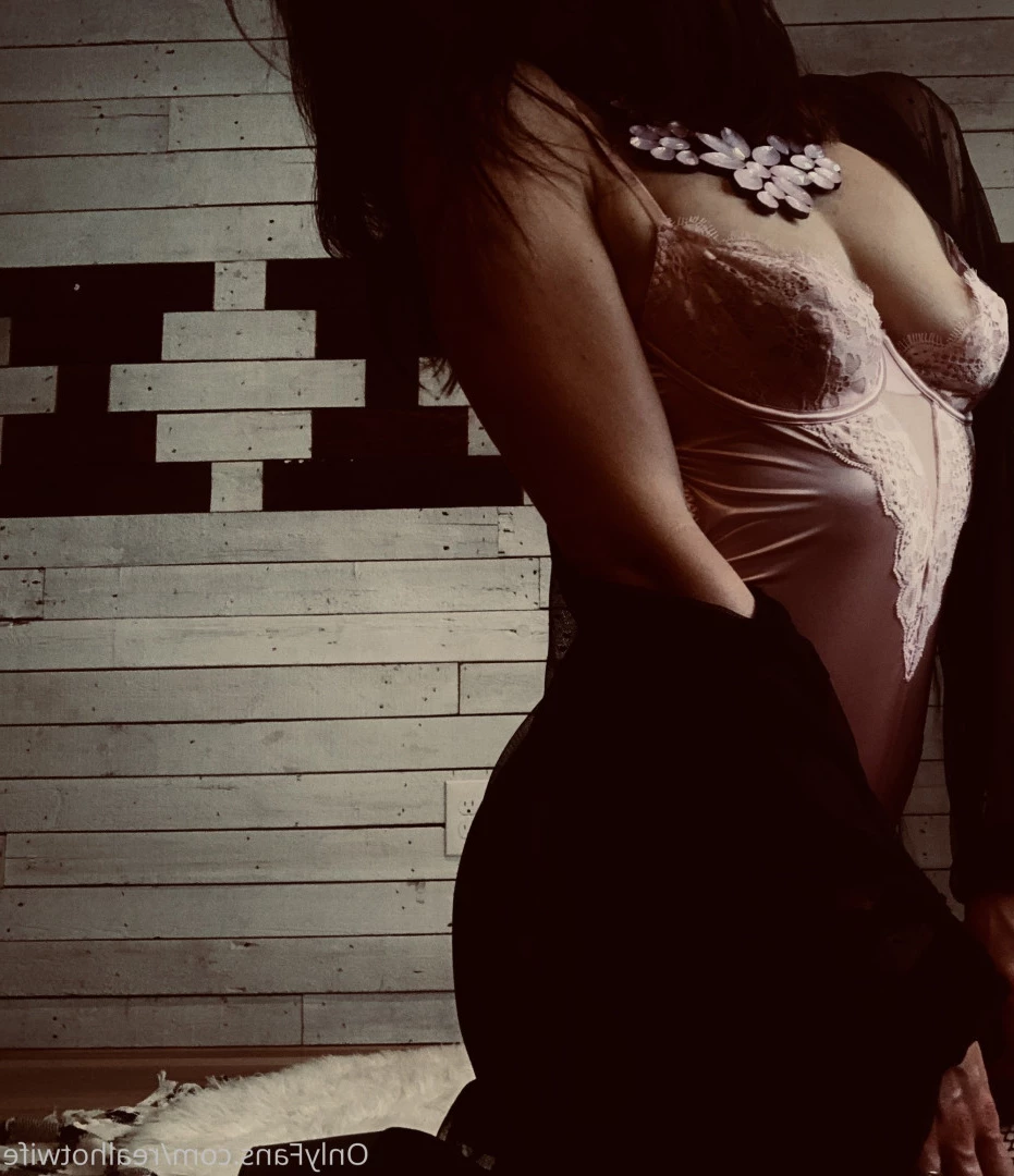 realhotwife Onlyfans leaked photo 10146429 on Hotleaks.tv