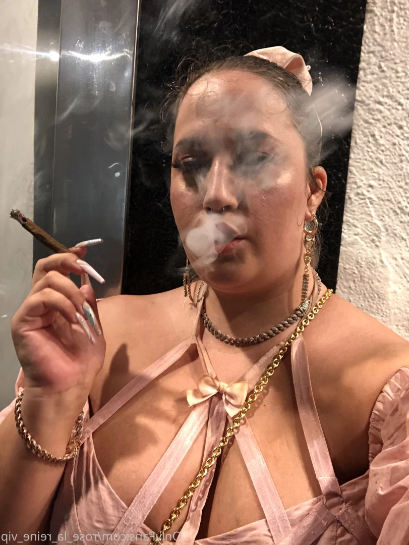 🌹𝓡𝓸𝓼𝓮 🌹 FULL VIDEOS ON WALL [ rose_la_reine_vip ] Onlyfans leaked photo 10126832 on Hotleaks.tv
