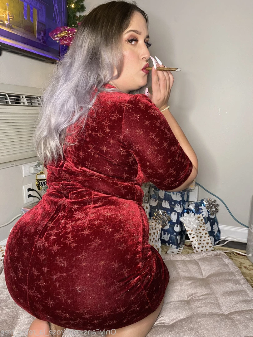 🌹𝓡𝓸𝓼𝓮 🌹 FULL VIDEOS ON WALL [ rose_la_reine_vip ] Onlyfans leaked photo 10128324 on Hotleaks.tv