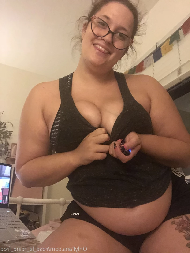 🌹𝓡𝓸𝓼𝓮 🌹 FULL VIDEOS ON WALL [ rose_la_reine_vip ] Onlyfans leaked photo 10133812 on Hotleaks.tv