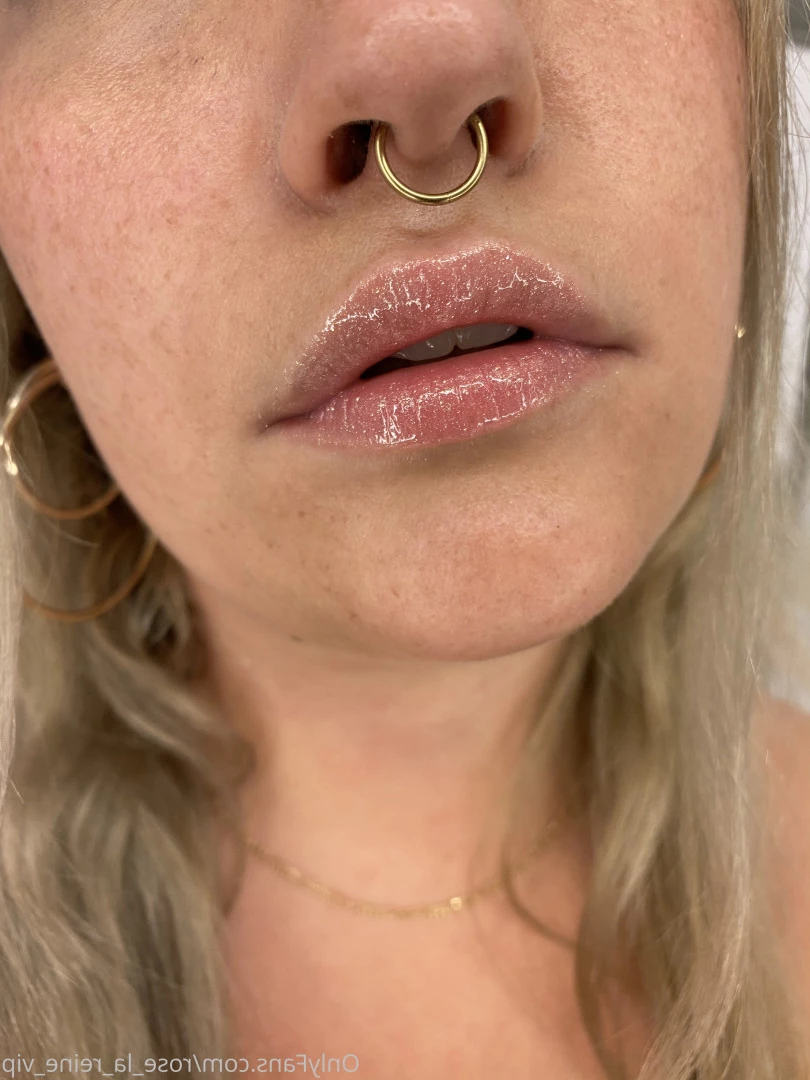 🌹𝓡𝓸𝓼𝓮 🌹 FULL VIDEOS ON WALL [ rose_la_reine_vip ] Onlyfans leaked photo 10140362 on Hotleaks.tv