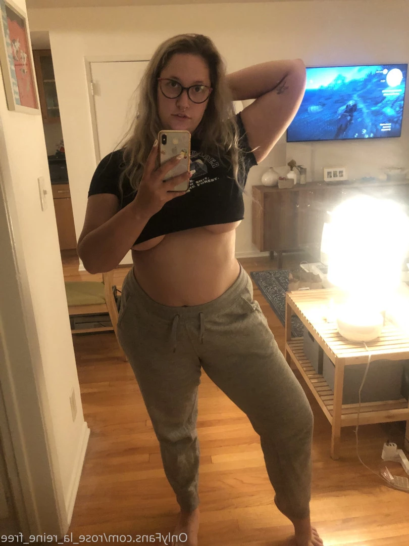 🌹𝓡𝓸𝓼𝓮 🌹 FULL VIDEOS ON WALL [ rose_la_reine_vip ] Onlyfans leaked photo 10140487 on Hotleaks.tv