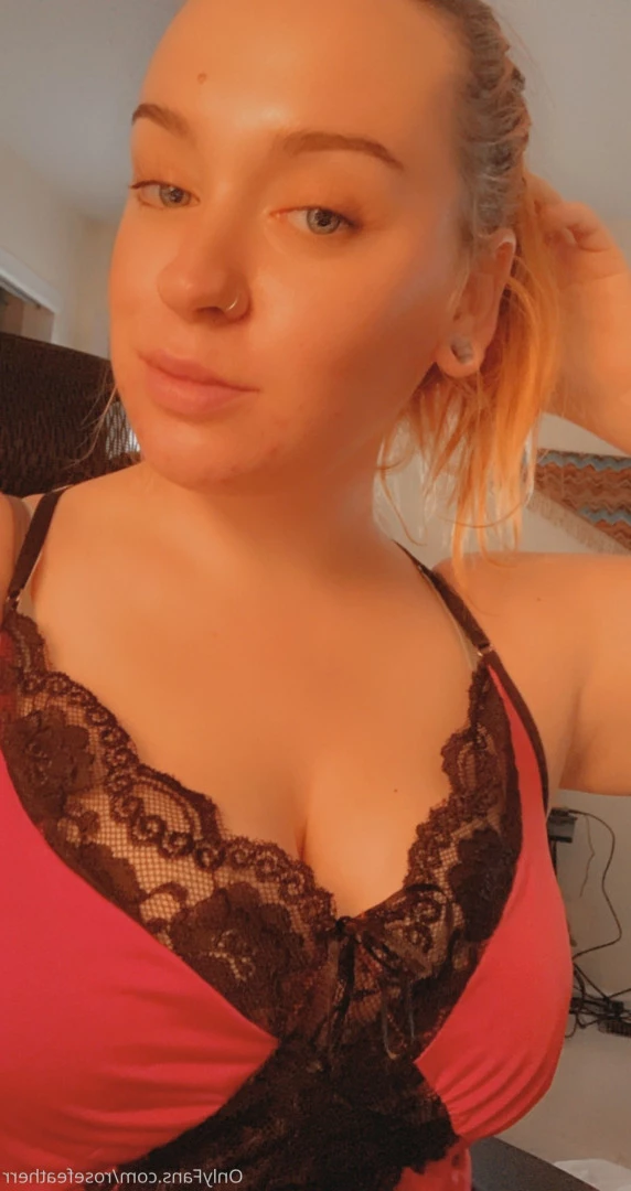 Rose Feather VIP [ rosefeatherr ] Onlyfans leaked photo 10151143 on Hotleaks.tv